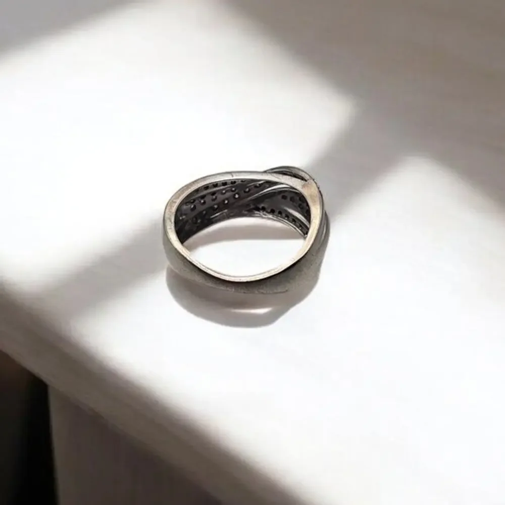 Blue, Champagne and White Diamond 10k White Crossover Gold Ring Approx Size 7.25